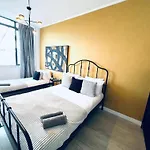 Vandrarhem Luxury Rooms, Ideal For Tourists *