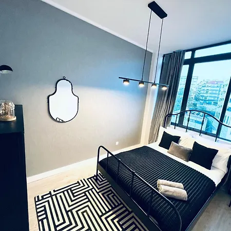אכסניה Luxury Rooms, Ideal For Tourists