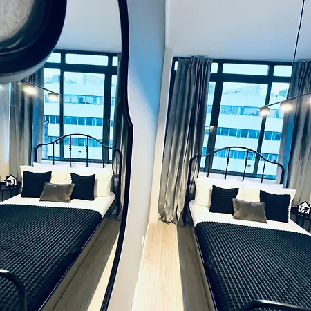 Luxury Rooms, Ideal For Tourists אכסניה