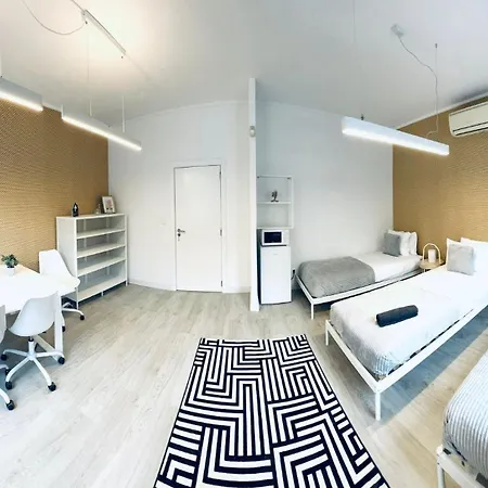 Luxury Rooms, Ideal For Tourists *