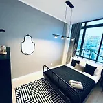 Ostello Luxury Rooms, Ideal For Tourists